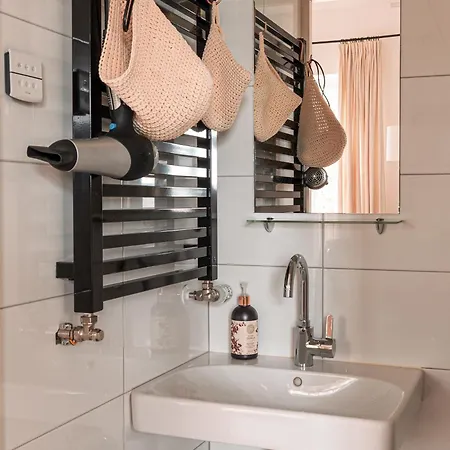 Mille Fleur דירה